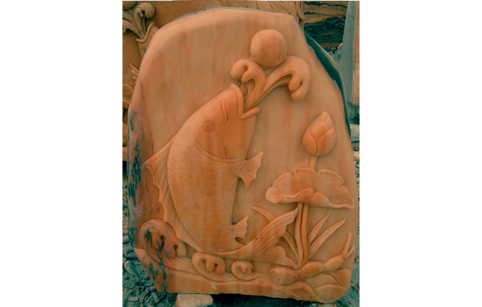 朝阳红石雕-----“鲤鱼跃龙门”